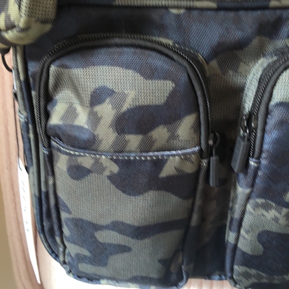 NWT IHKWIP Camo Nylon Crossbody w/Detachable Accessory Pouch - Picture 5 of 8